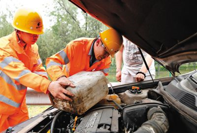 喀什地区额尔古纳道路救援